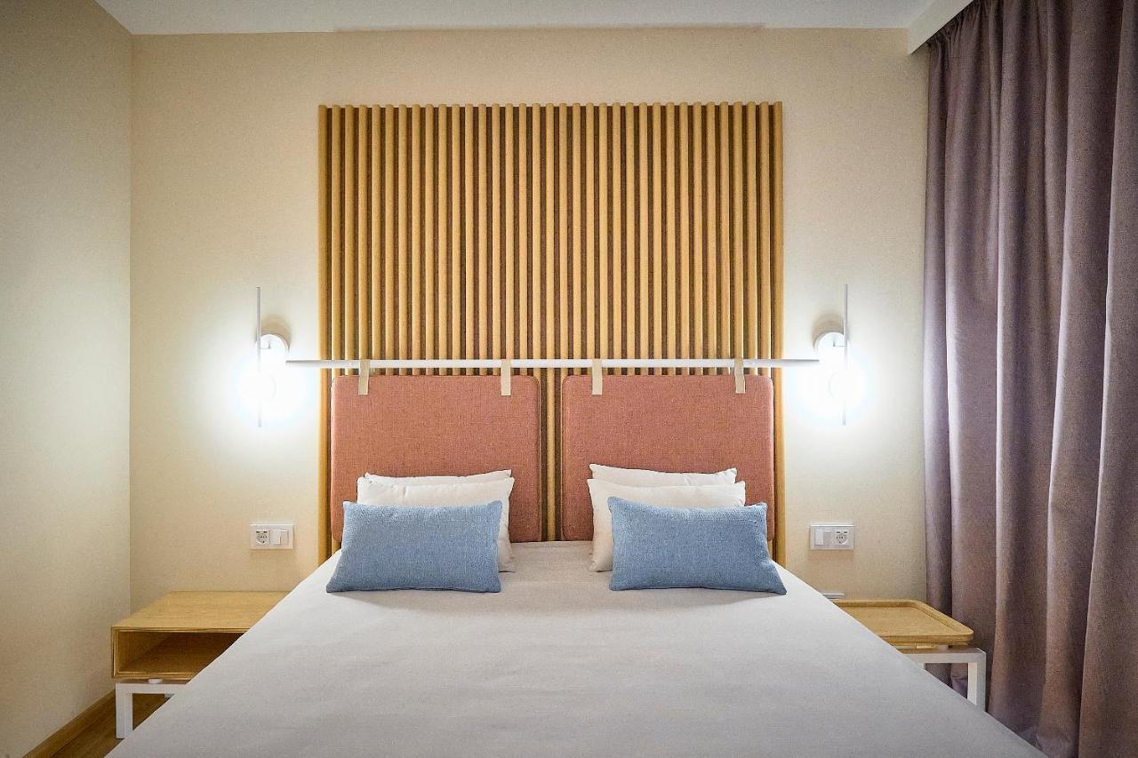 Hotel Leonor Conil Conil De La Frontera Luaran gambar